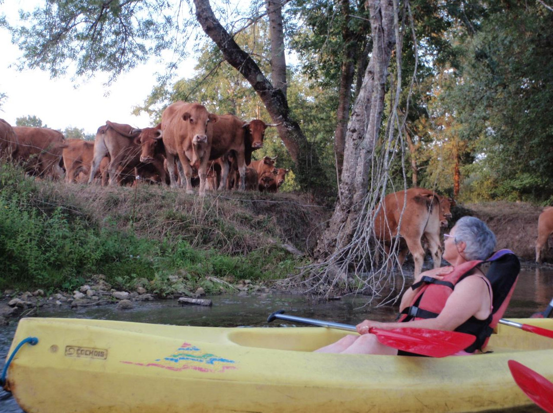 Canoes Riberac景点图片