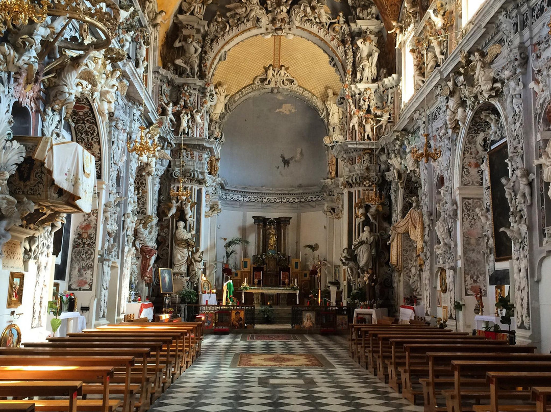 Chiesa di San Francesco-马扎拉－德尔瓦洛必去景点