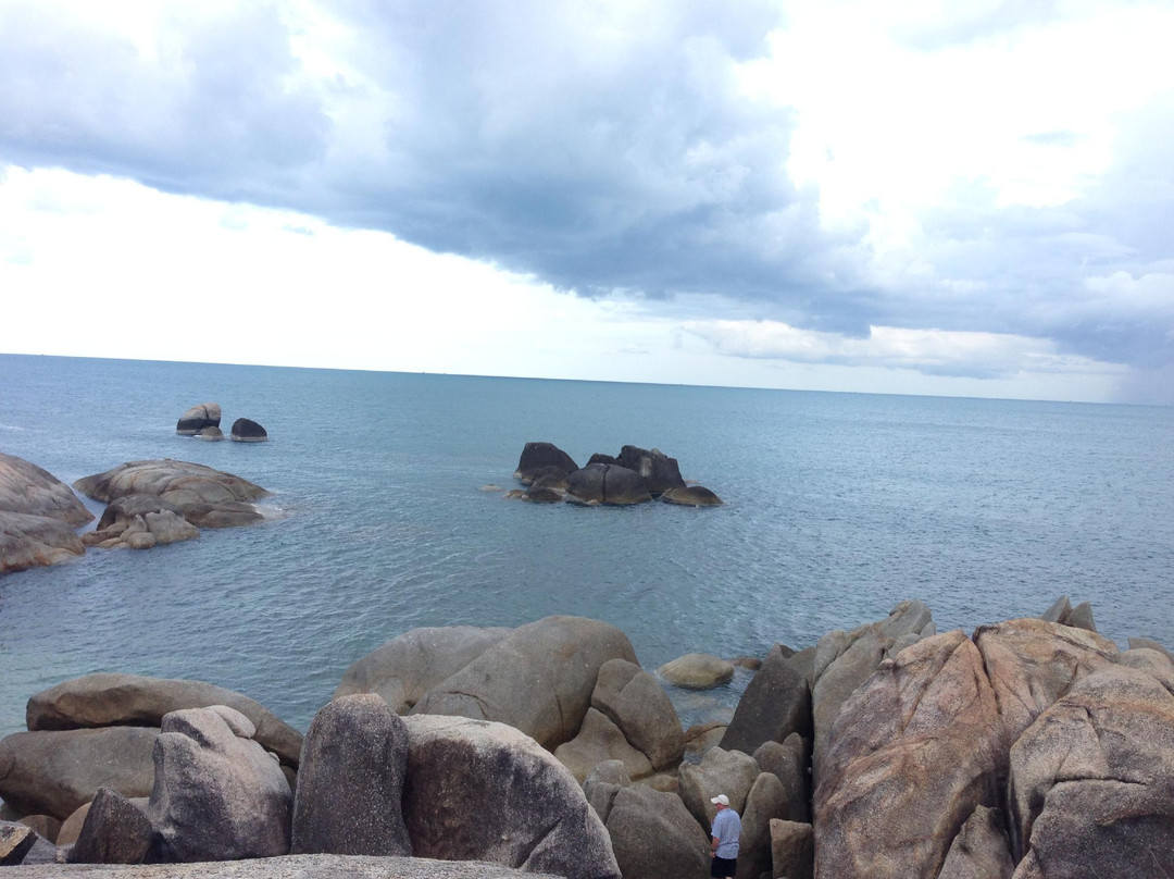 阿公阿妈石-苏梅岛必去景点