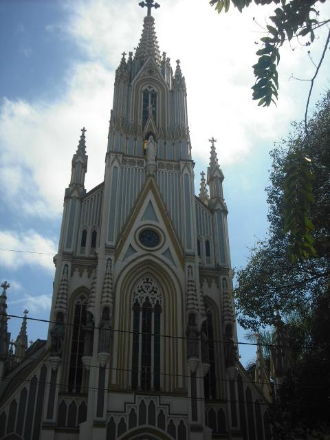 Basilica Nossa Senhora de Lourdes-贝洛哈里桑塔必去景点