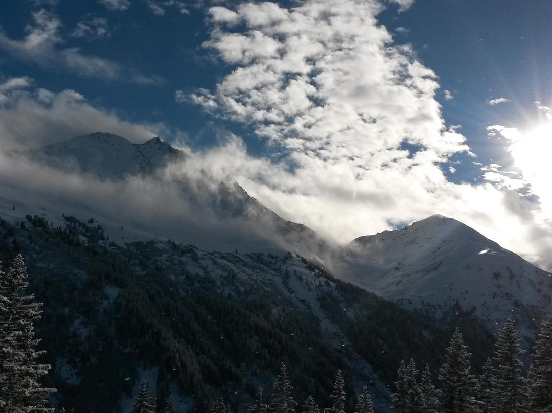 圣安顿滑雪场-圣安东阿尔山必去景点