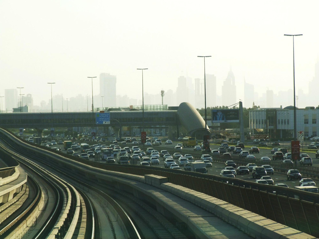 谢赫扎耶德路-迪拜必去景点