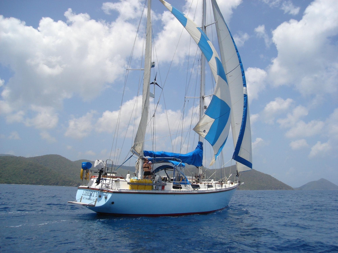 Sail With Liberty-圣 托马斯必去景点