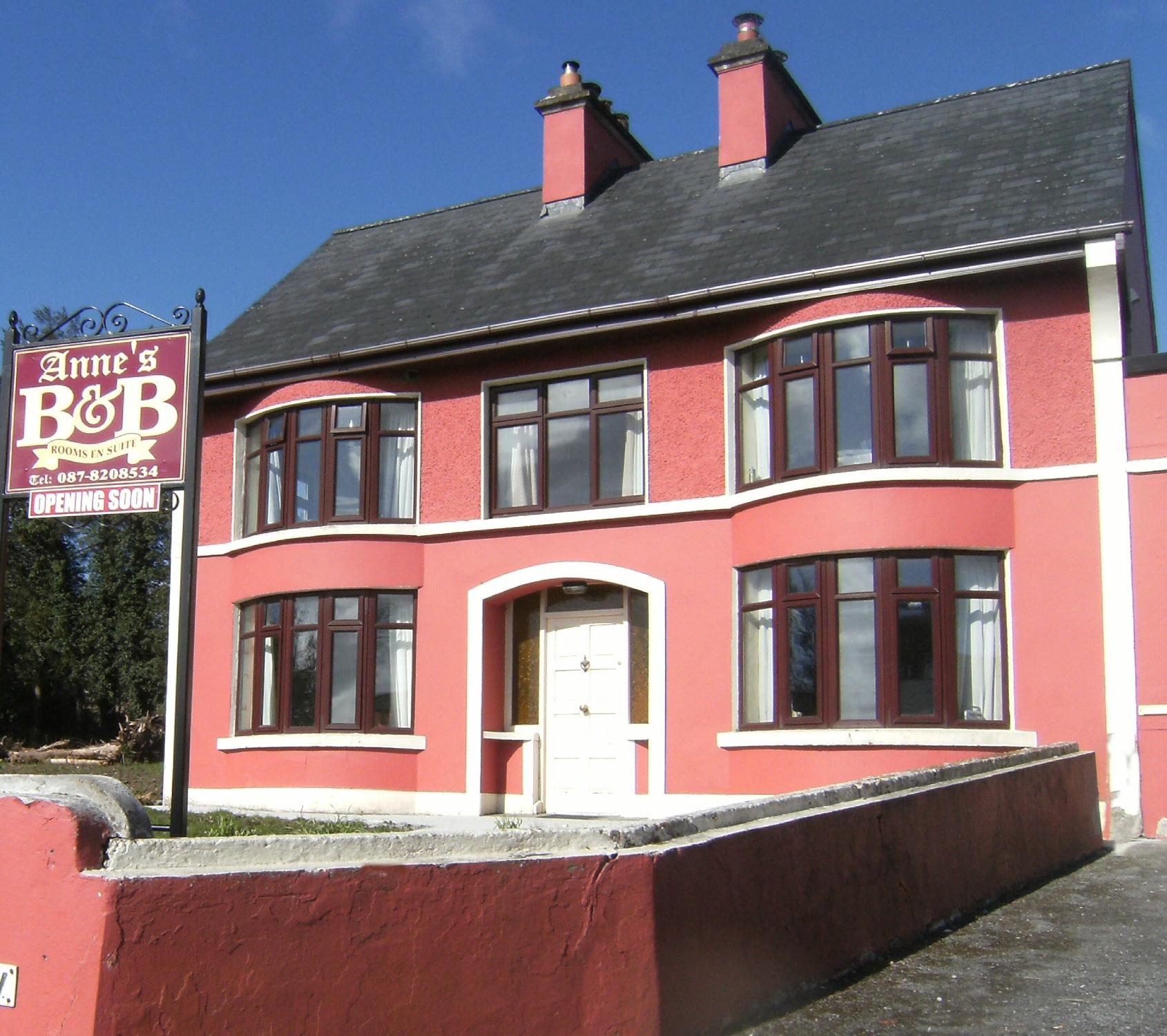 Anne's B&B-官方