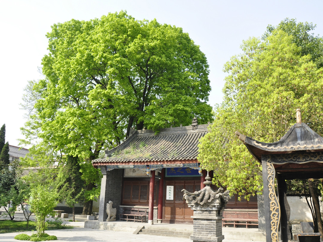 马超墓景点图片