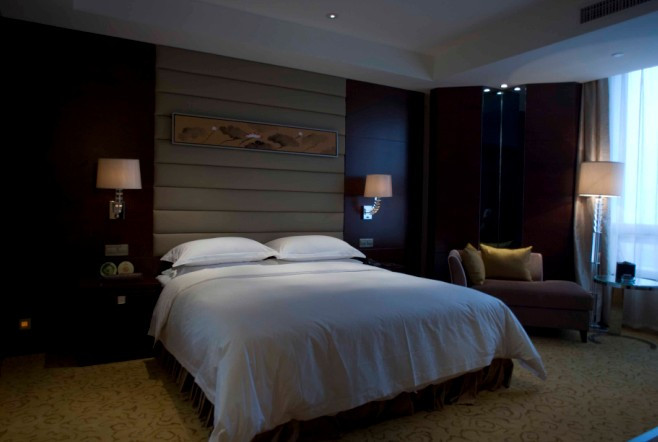 中油花园酒店主图