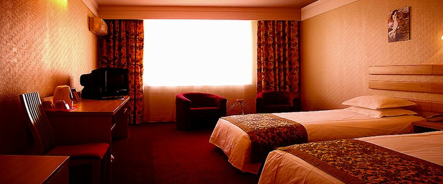 格林兰大酒店主图