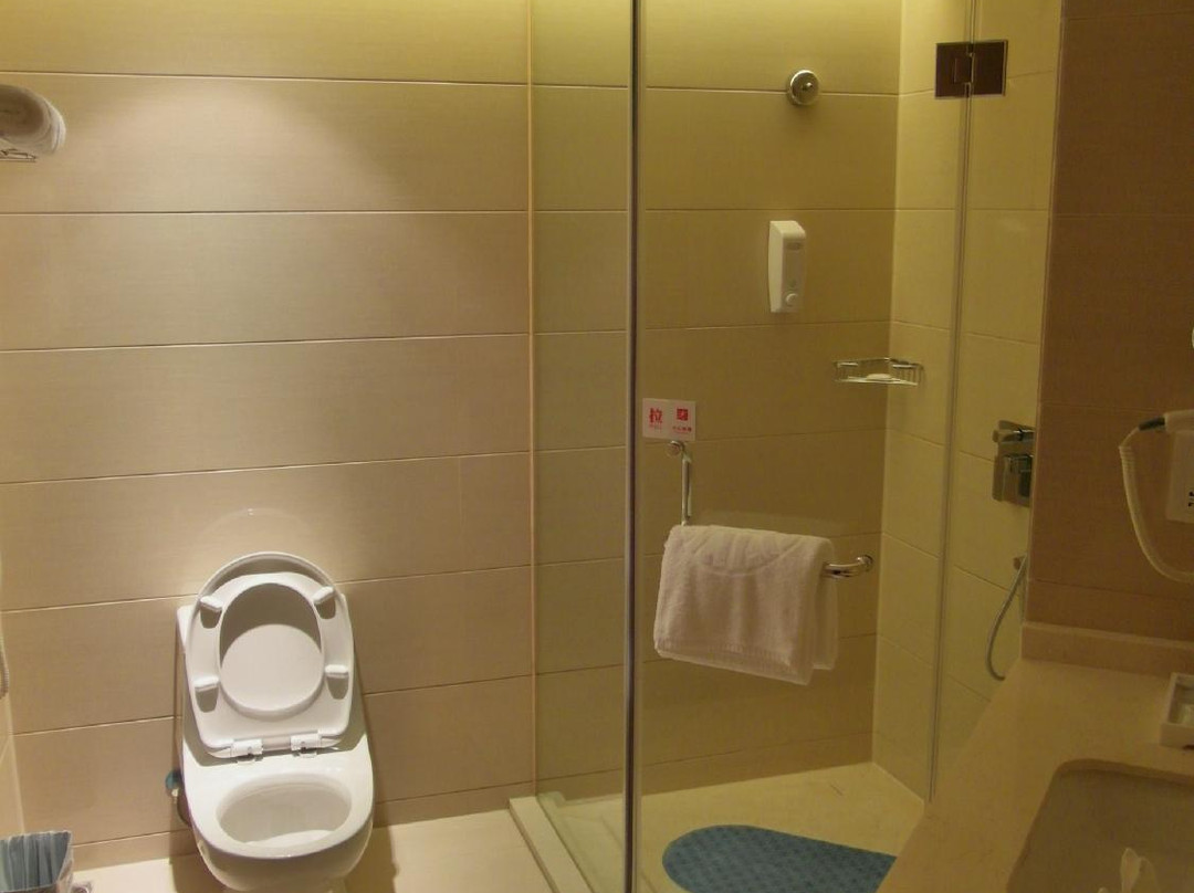 华天大酒店主图