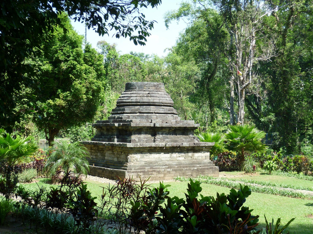 Sumberawan Temple景点图片