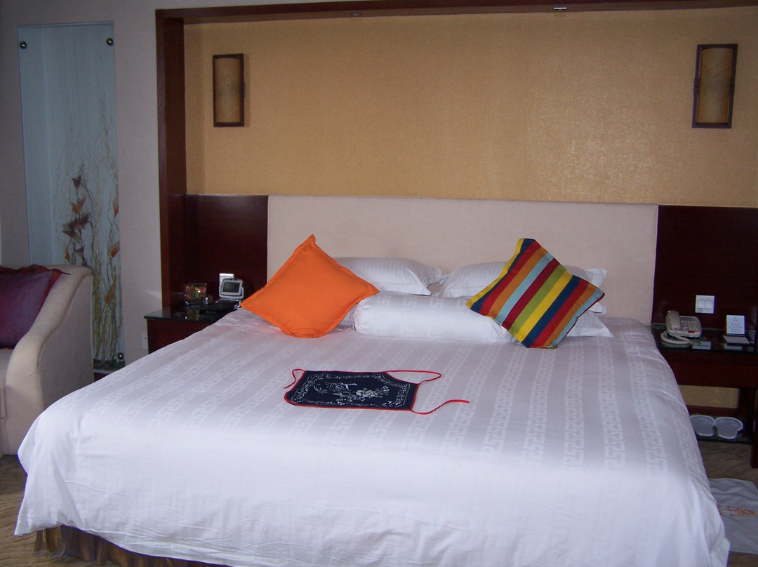 龙祥大酒店主图