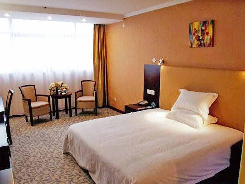 格林豪泰连云港解放东路商务酒店主图