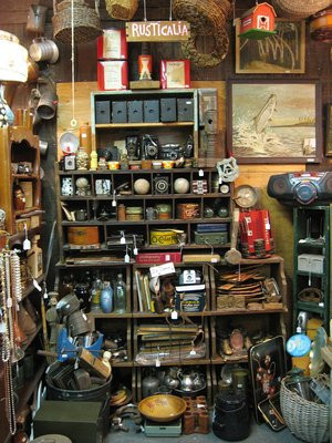 Mystery Spot Antiques-Phoenicia必去景点