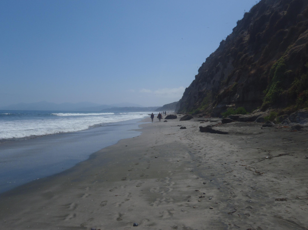 Playa Luna-Puchuncavi必去景点