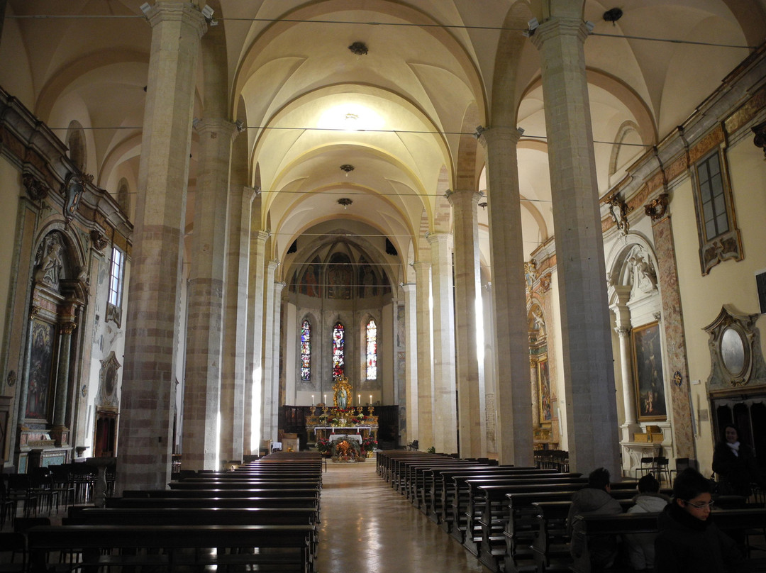 Chiesa di San Francesco-古比奥必去景点