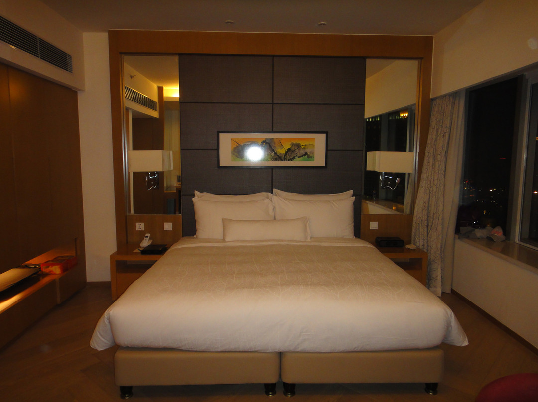 成都盛捷江畔服务公寓（天府广场华西坝地铁站店）主图