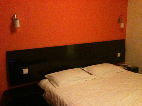 上海静安逸扉酒店主图