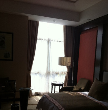 朱家角皇家郁金香花园酒店主图