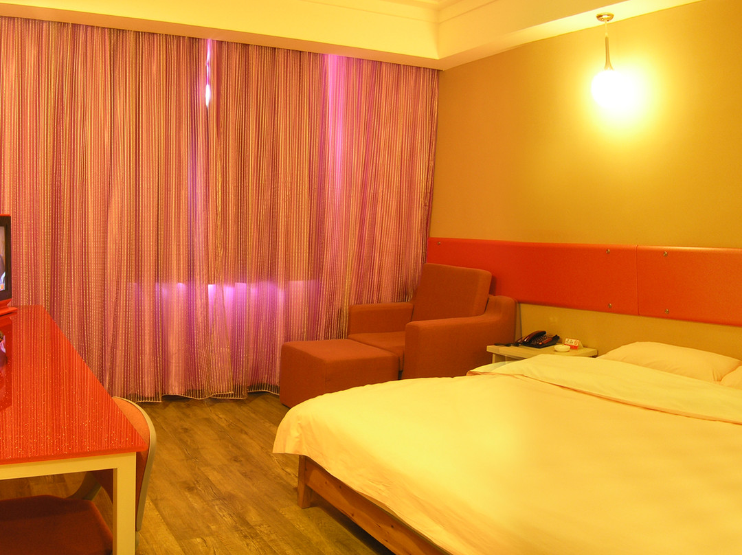 吉林阳光100快捷酒店江南店主图