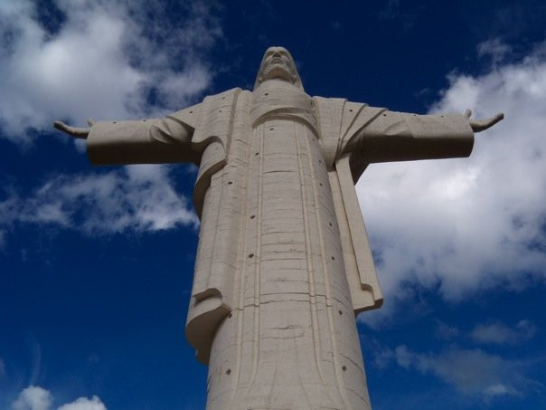 El Cristo de la Concordia-科恰班巴必去景点