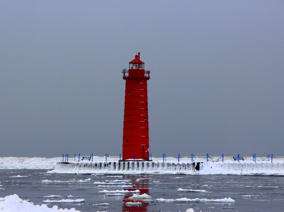 Muskegon South Pierhead Lighthouse景点图片