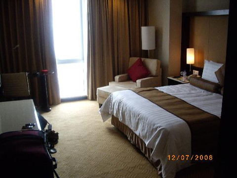 嘉豪淮海国际豪生酒店主图