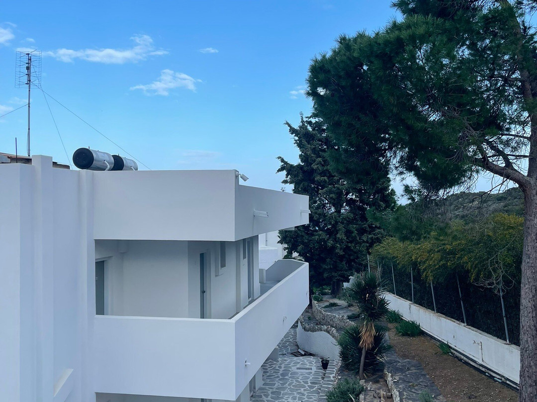 Ladikos Garden主图