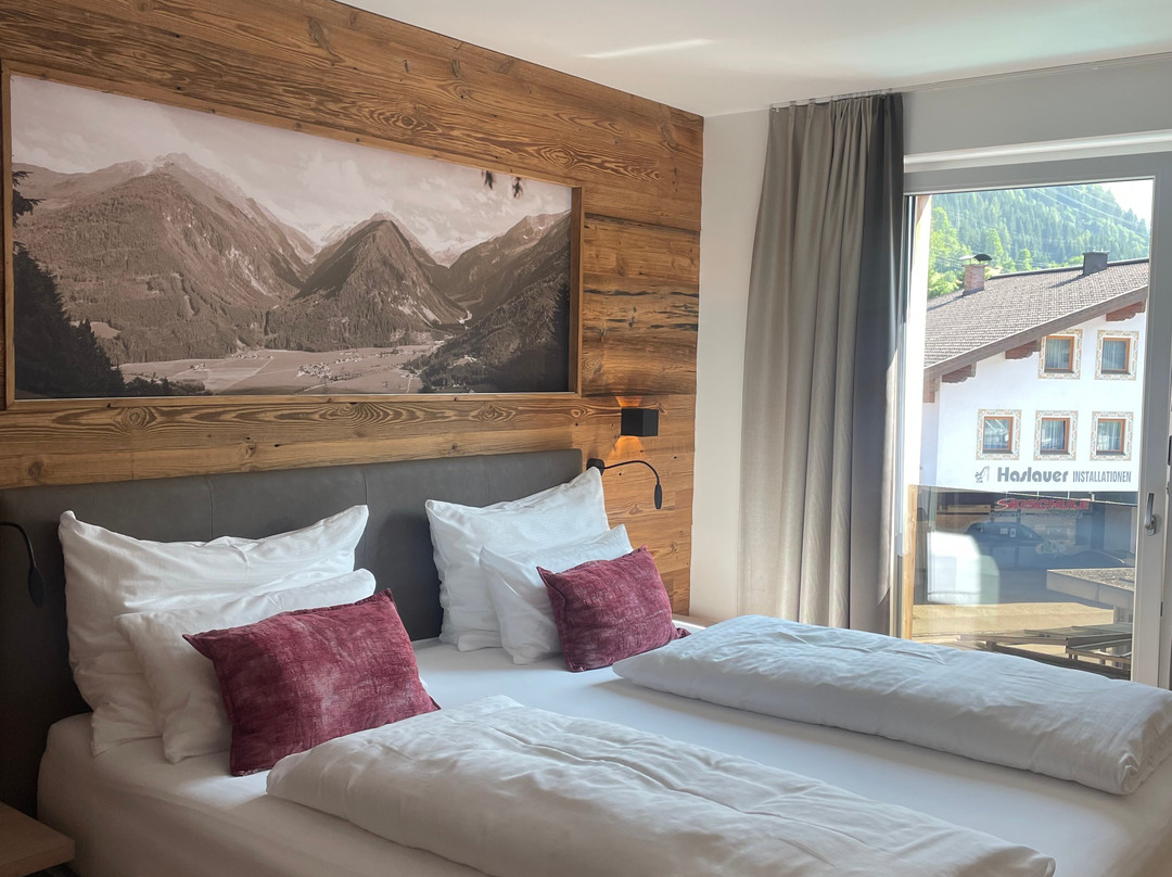 Mountain Hotel Luis主图