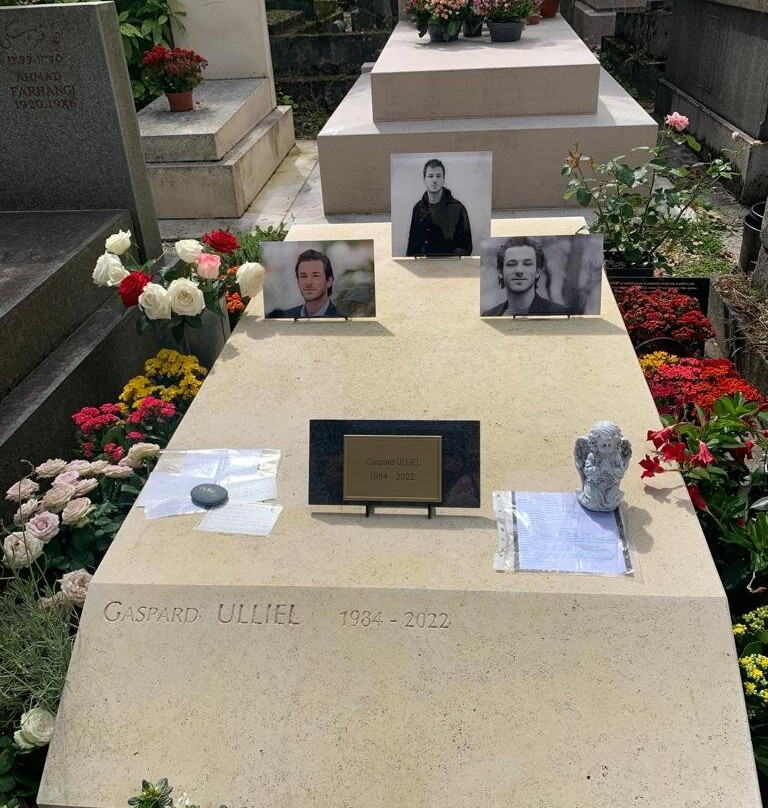 Les Necro-Romantiques et Thierry Le Roi-巴黎必去景点