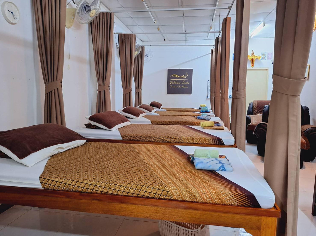 Faikham Lanta Traditional Thai Massage-Ban Sala Dan必去景点