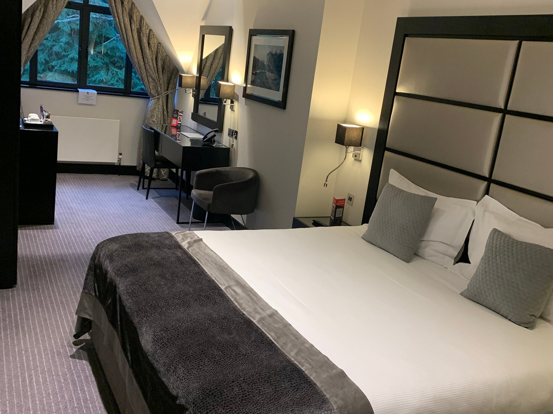 The Lodge at Kingswood主图