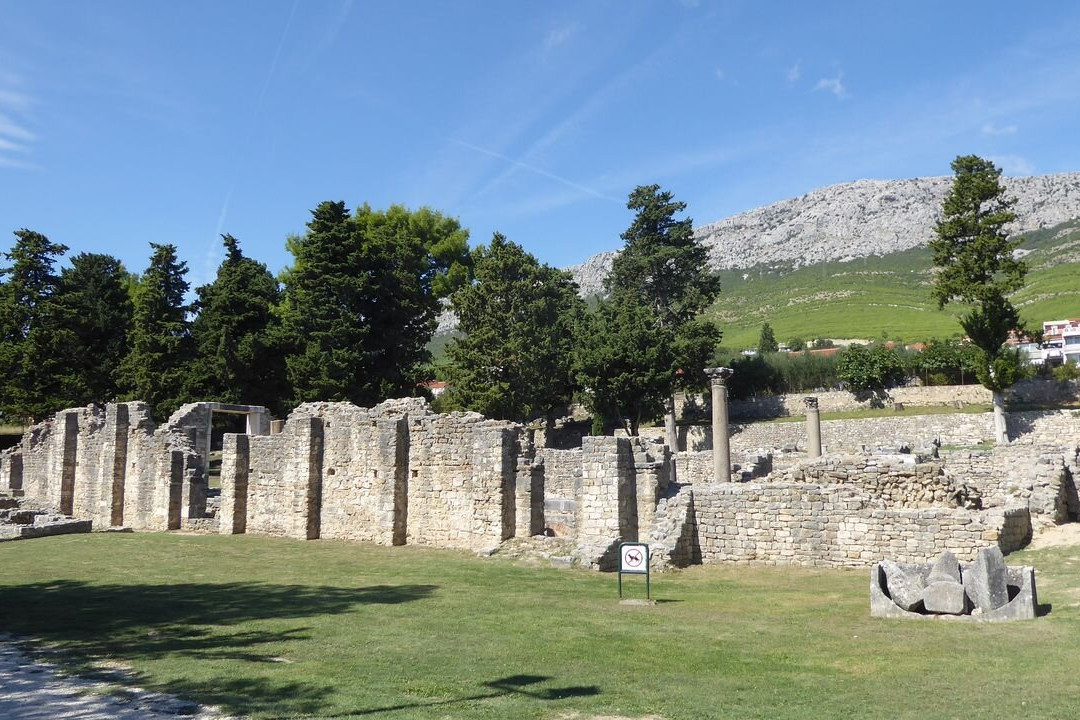 Manastirine景点图片