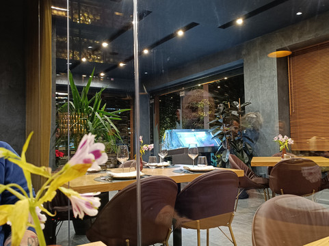 Restorant 4 Stinet, Tirane主图