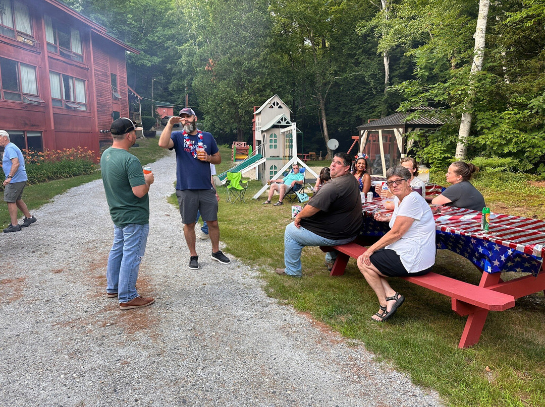 Evergreen Valley Inn and Villas主图