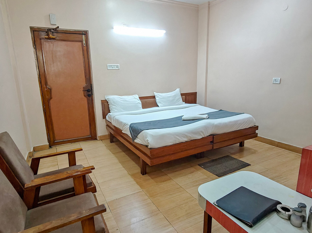 The Avantika Hotel & Woodland Restaurant主图