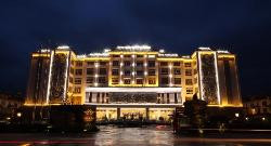 雄诏大酒店主图