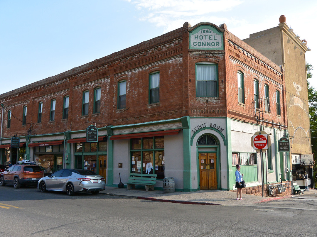 The Connor Hotel主图