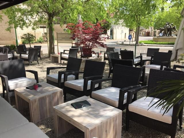 Le Caveau Puligny Montrachet景点图片