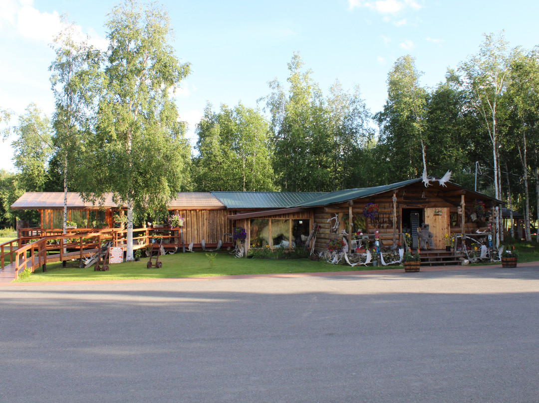 Tatlanika Gift Shop And Campground