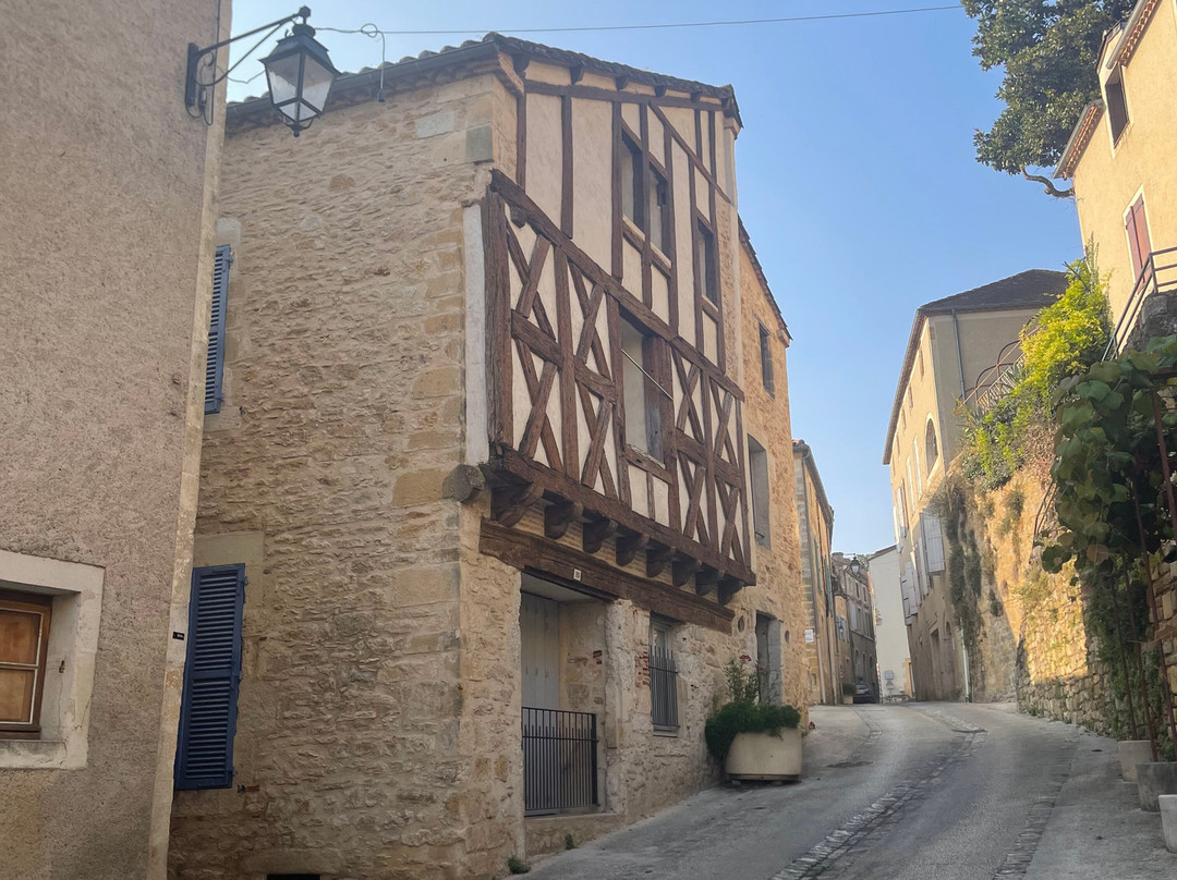 Village medieval de Puy-l'Eveque景点图片