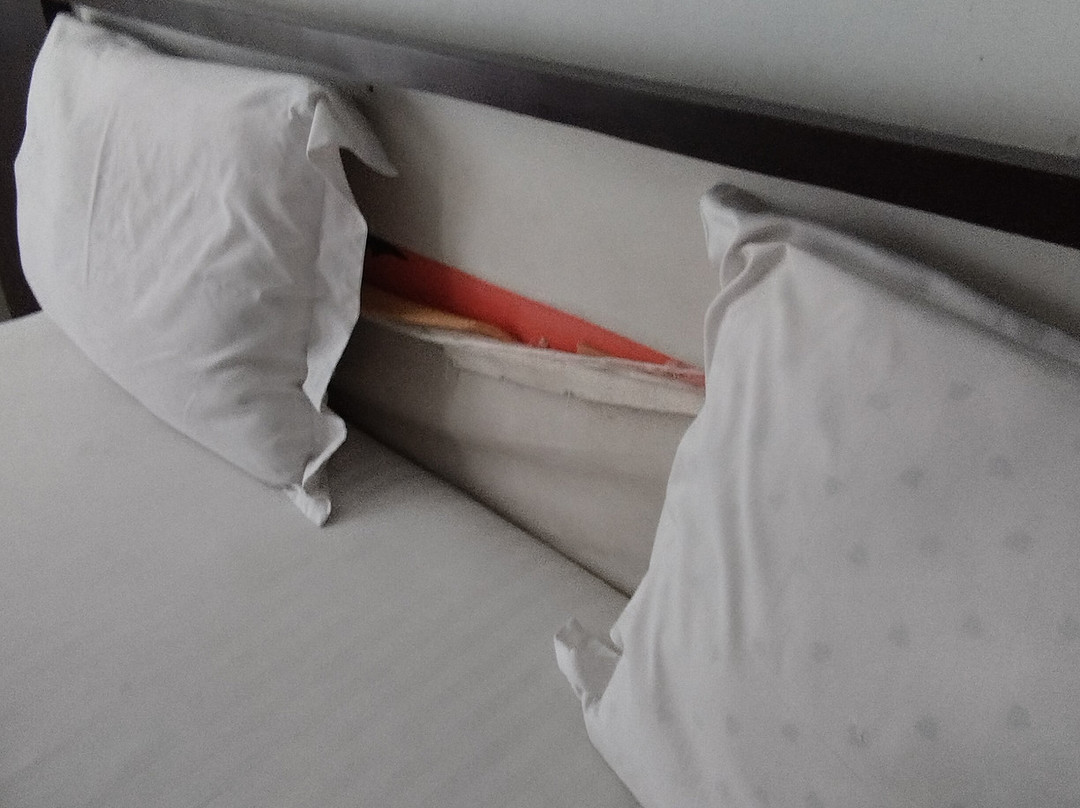 Urbanview Hotel Gapura Parapat