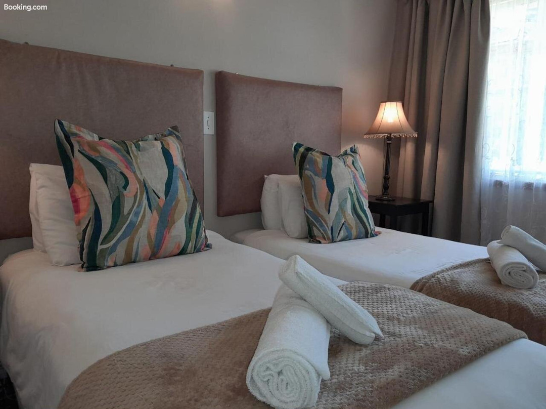 Gibson Place Guest House主图