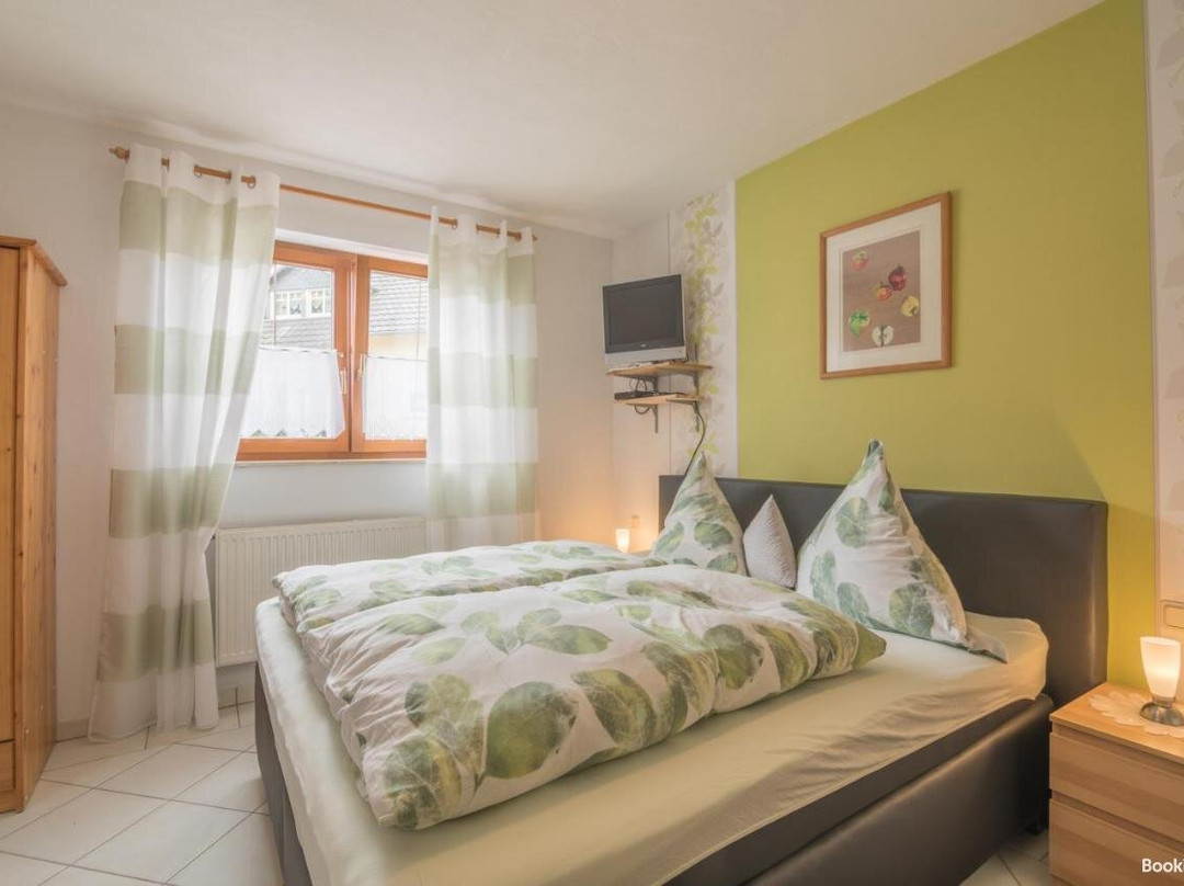 Studiohaus Vis a Vis