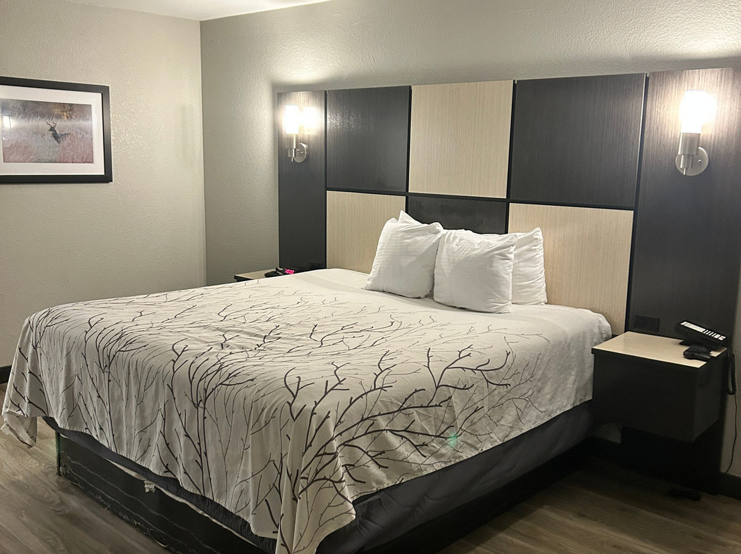 Best Western Cades Cove Inn主图