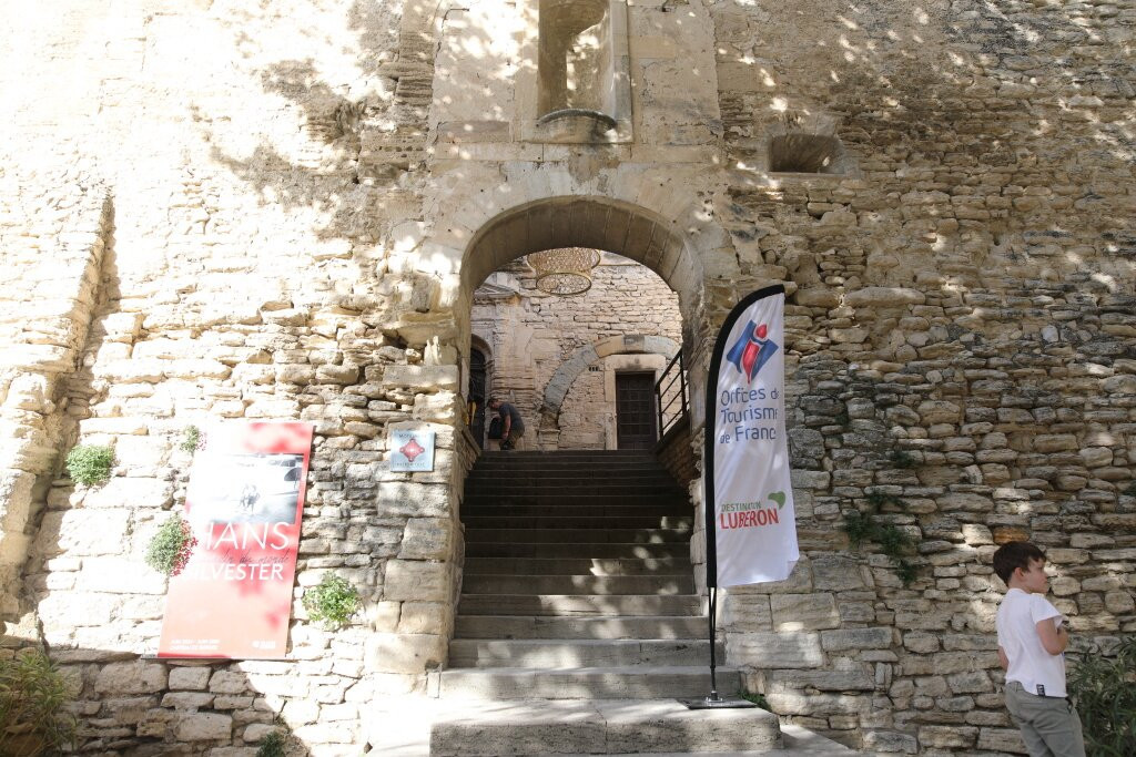 Gordes Castle-戈尔德必去景点