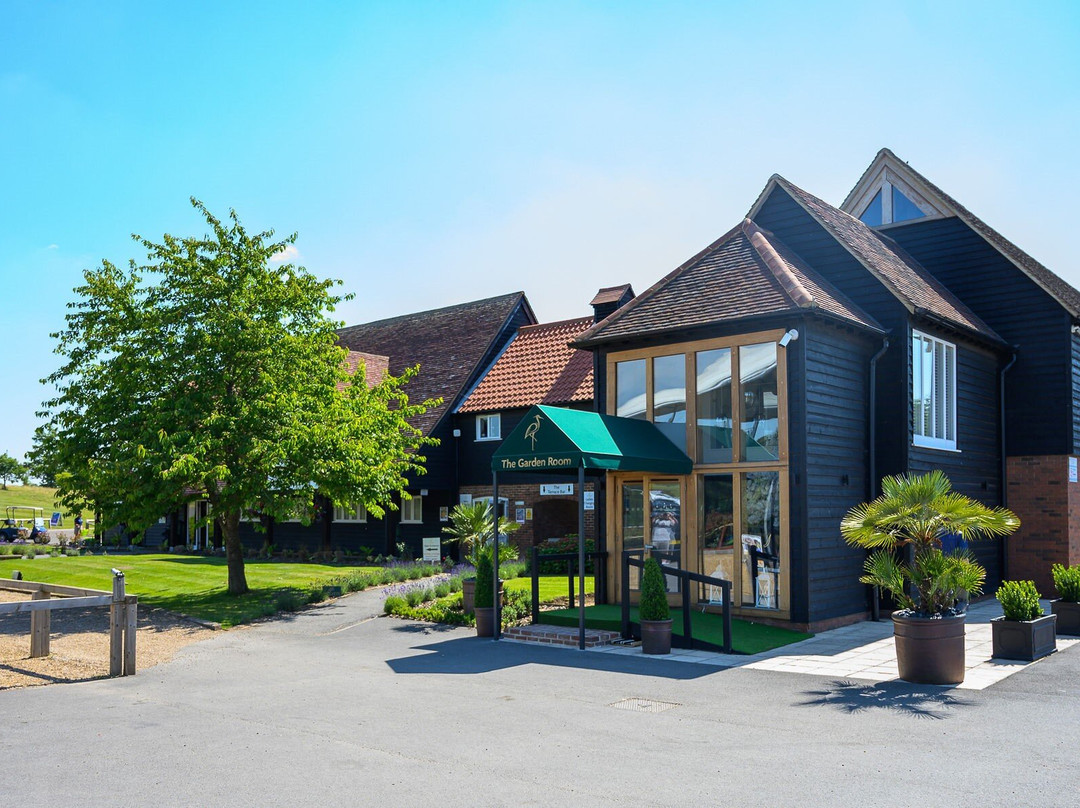 The Heron Country Club景点图片