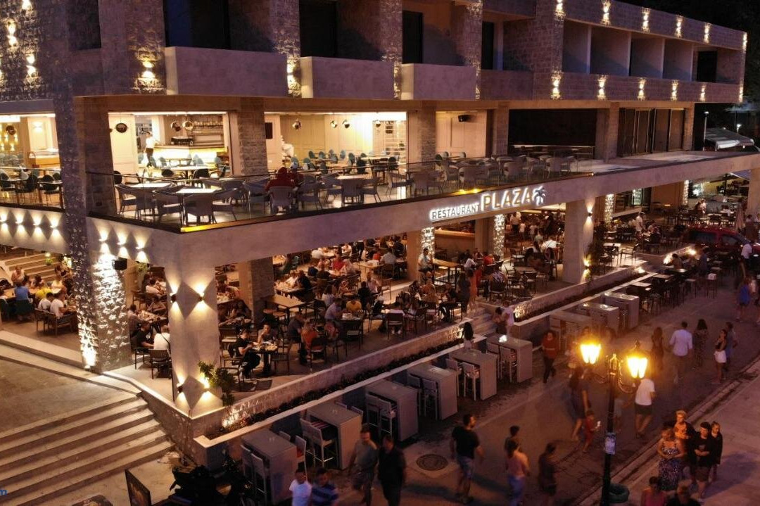Plaza Hotel & Spa