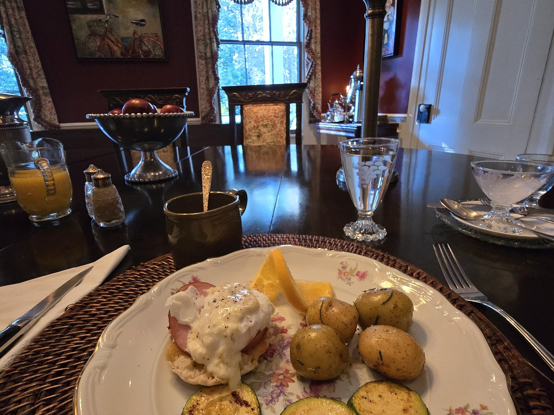 Bellamy Manor & Gardens Bed And Breakfast主图