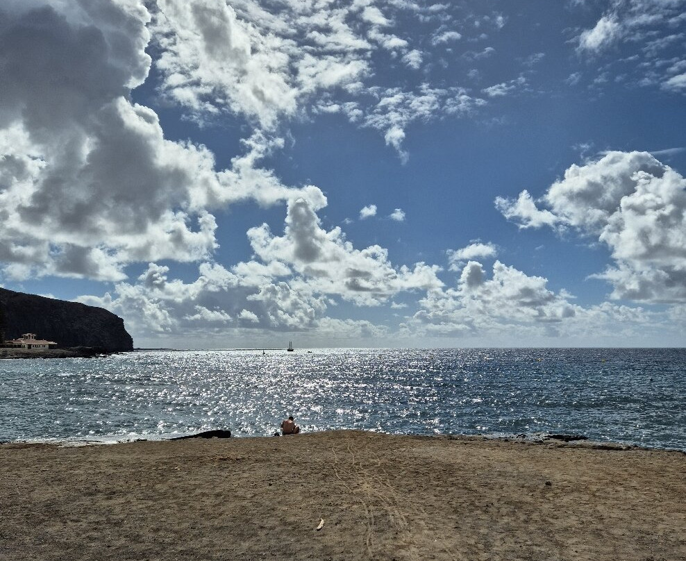 Playa De Los Tarajales-洛斯克里斯蒂亚诺斯必去景点