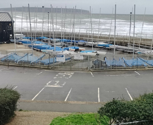 Channel View Hotel主图