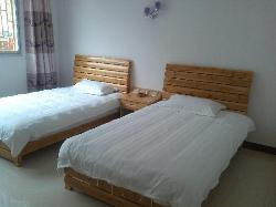 三清山竹贤山庄主图